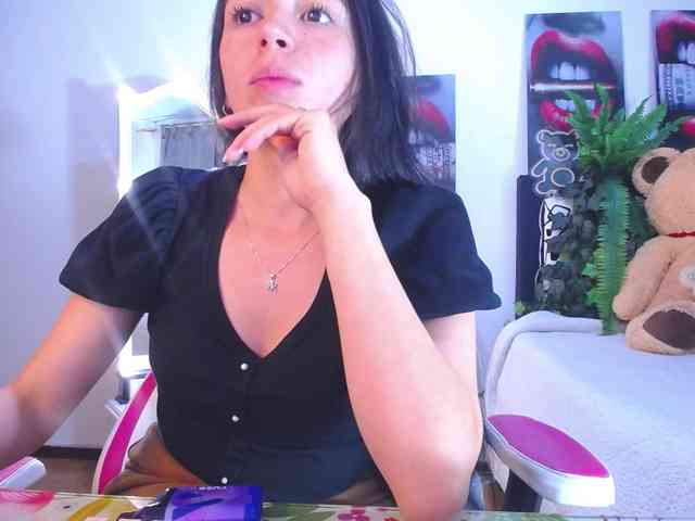 likaalittle webcam