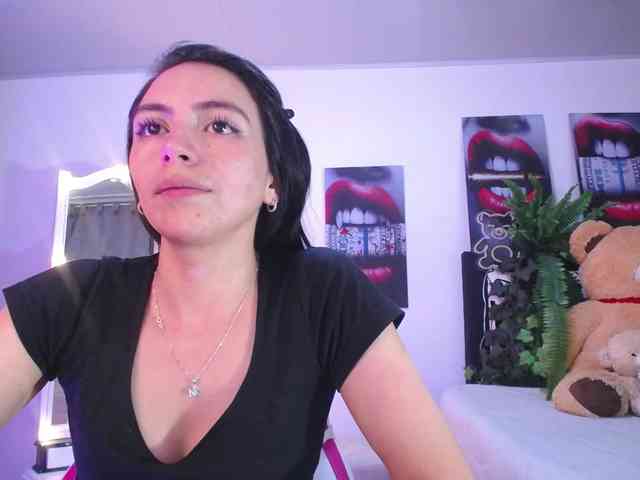 likaalittle webcam