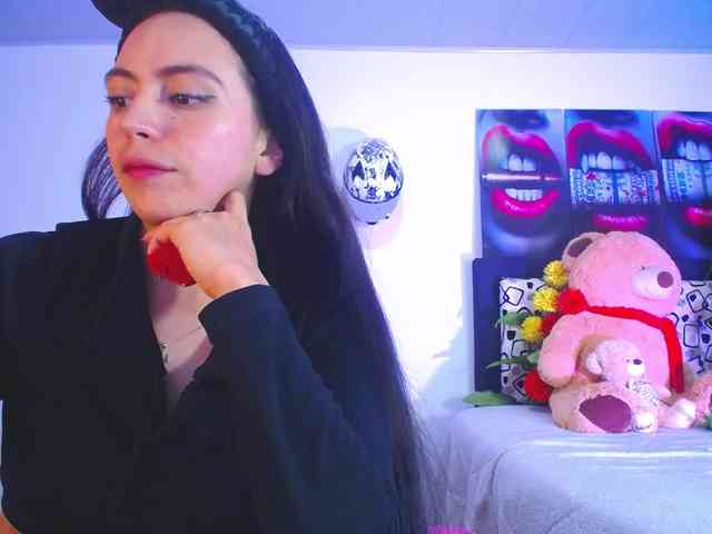 likaalittle webcam