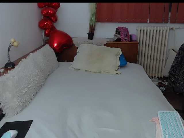 MilfDolores live cam preview