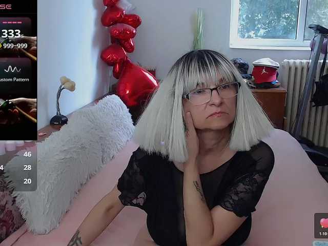 MilfDolores live cam on BongaCams