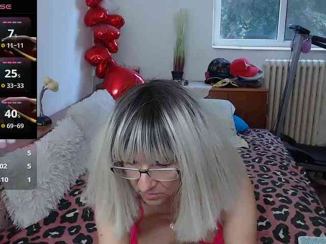MilfDolores webcam