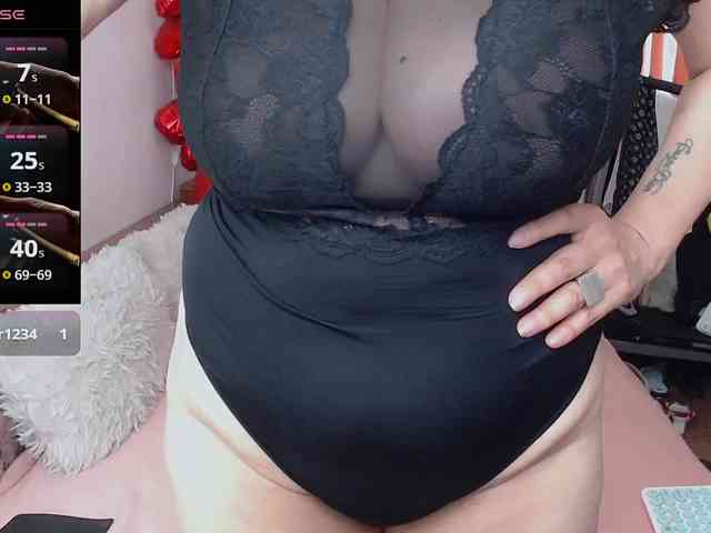 MilfDolores webcam
