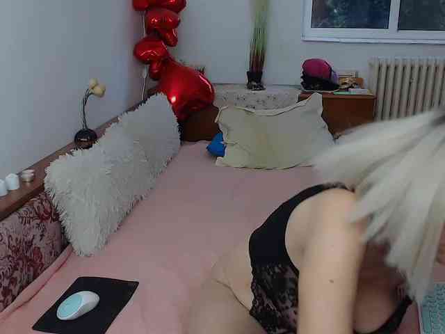 MilfDolores webcam