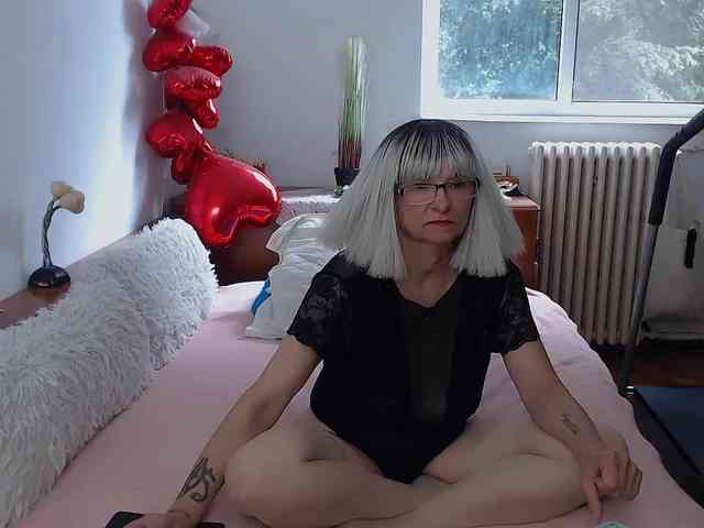 MilfDolores webcam