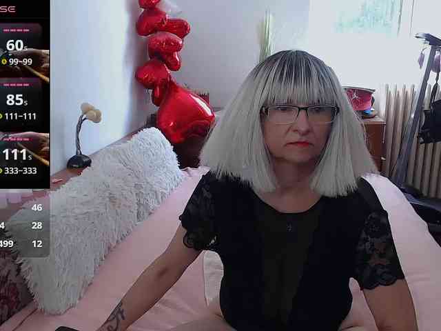MilfDolores webcam