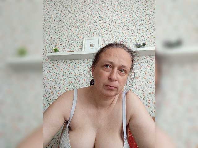 VeneraNorth's BongaCams show and profile