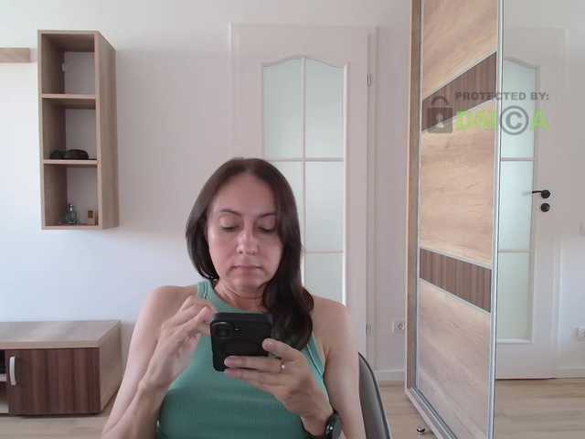 dulcesiomar8 live cam on BongaCams