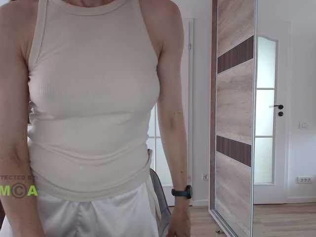 dulcesiomar8 live webcam show