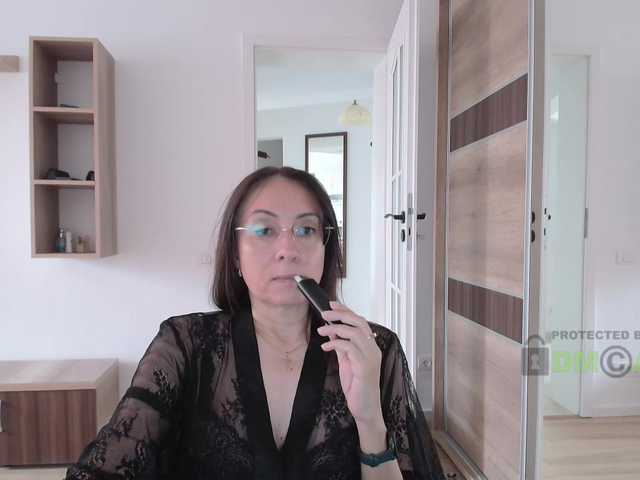 dulcesiomar8 live webcam show