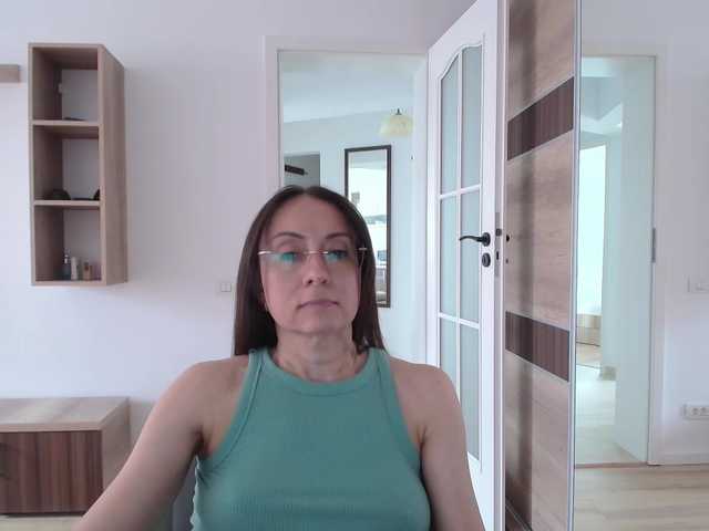 dulcesiomar8 live webcam show