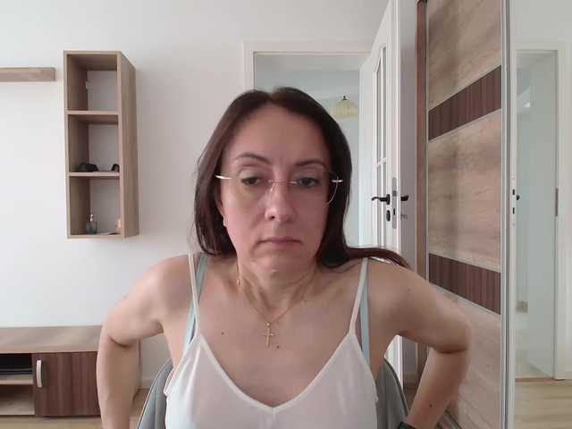Valerianice live cam