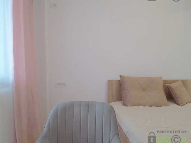dulcesiomar8 live cam on BongaCams
