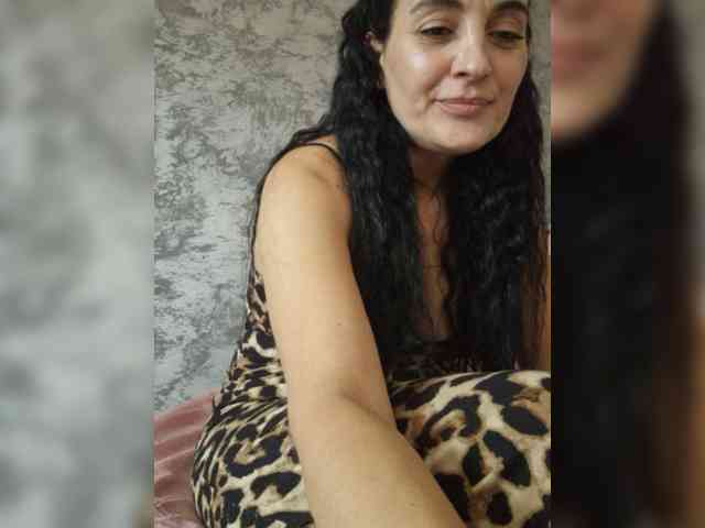 FoxxyAna webcam