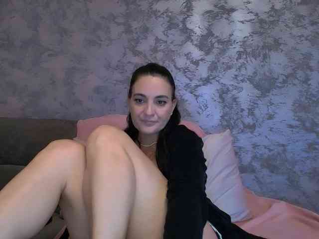 FoxxyAna webcam
