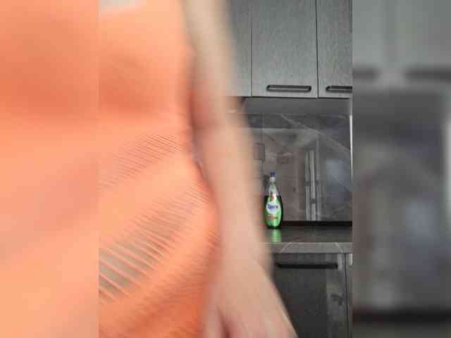 FoxxyAna webcam