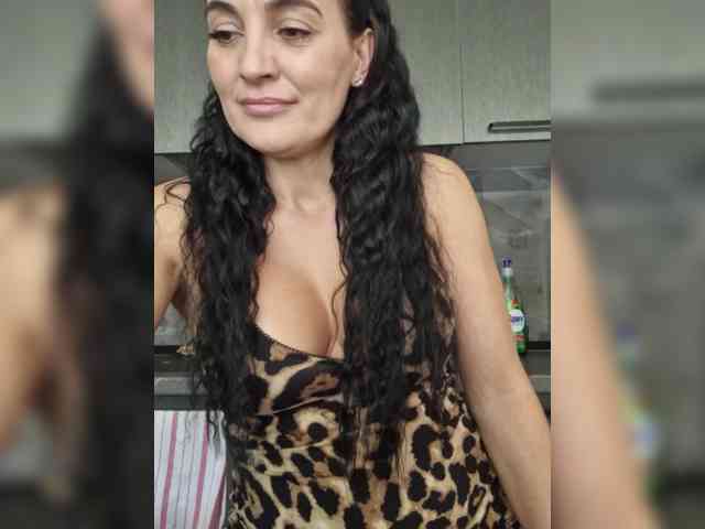 FoxxyAna webcam