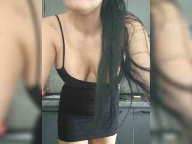 FoxxyAna webcam