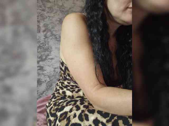 Modelo: FoxxyAna