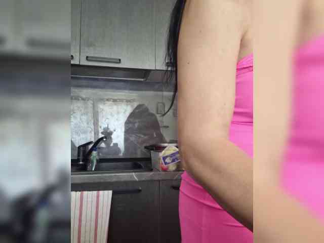 FoxxyAna webcam