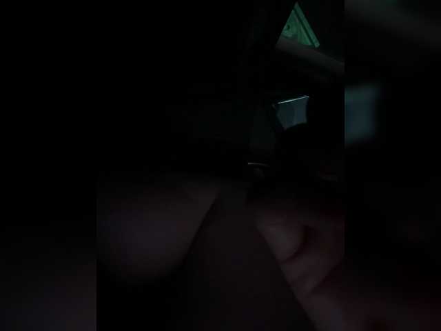 ZoeCamils live cam preview