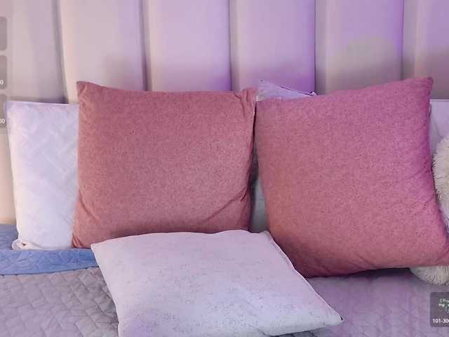 ZoeCamils's BongaCams show and profile