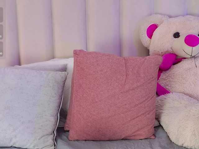 zoecamils live sex show
