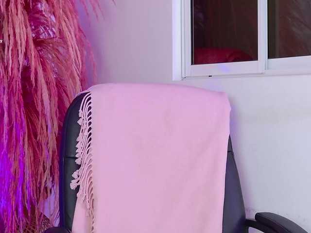 zoecamils live sex show