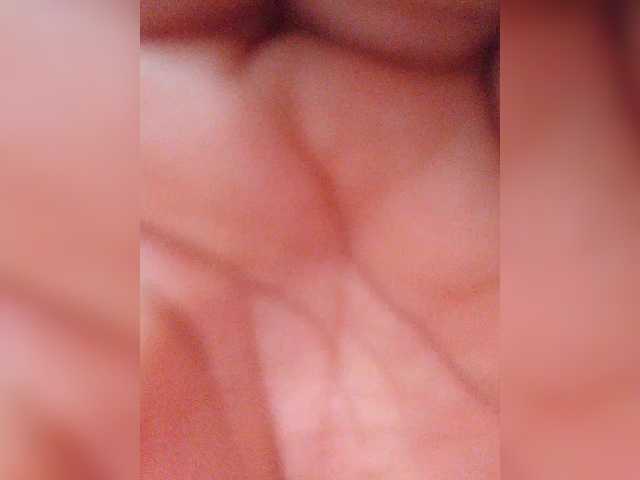 ZoeCamils live cam on BongaCams