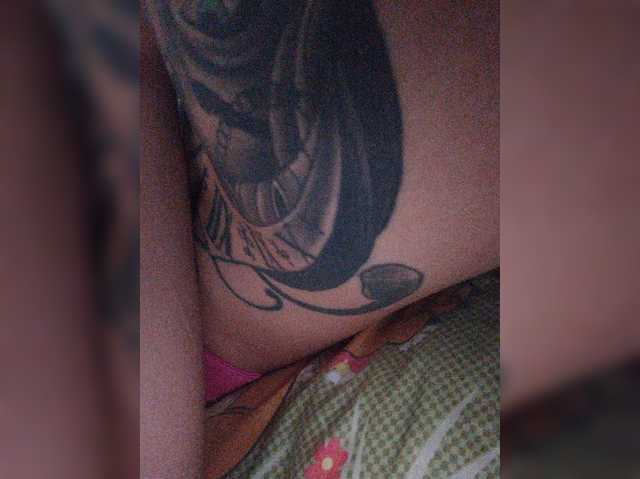 ZoeCamils live cam on BongaCams