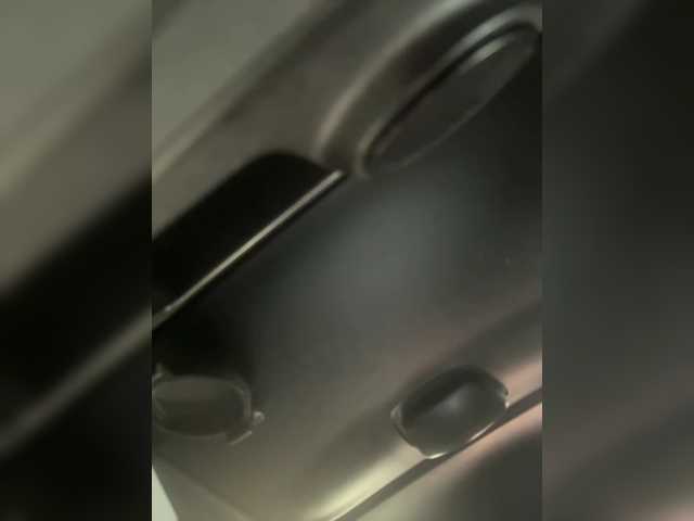 ZoeCamils live cam preview