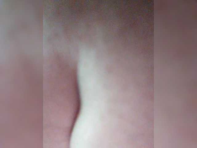 ZoeCamils live cam on BongaCams