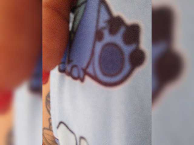ZoeCamils live cam preview