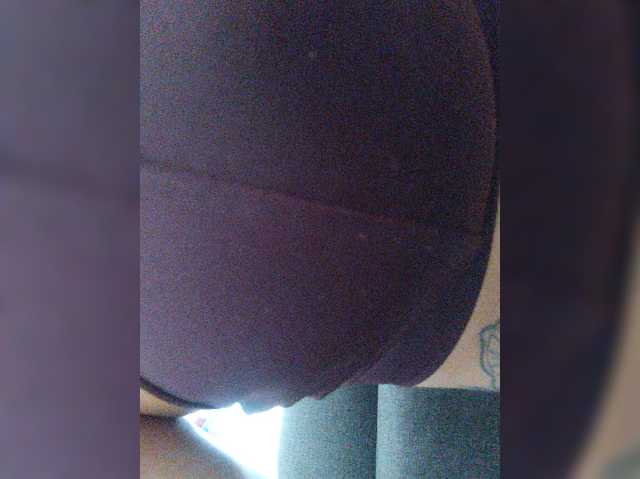 ZoeCamils live cam on BongaCams