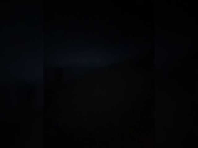 ZoeCamils live cam preview