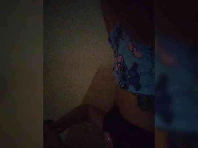 ZoeCamils webcam