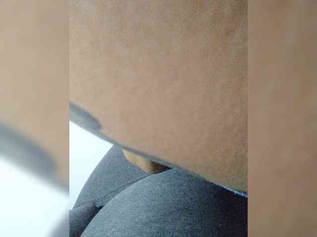 ZoeCamils webcam