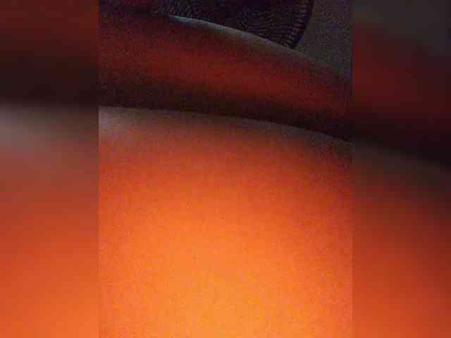 ZoeCamils webcam
