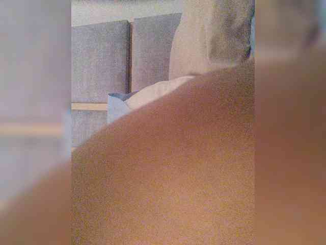 ZoeCamils webcam