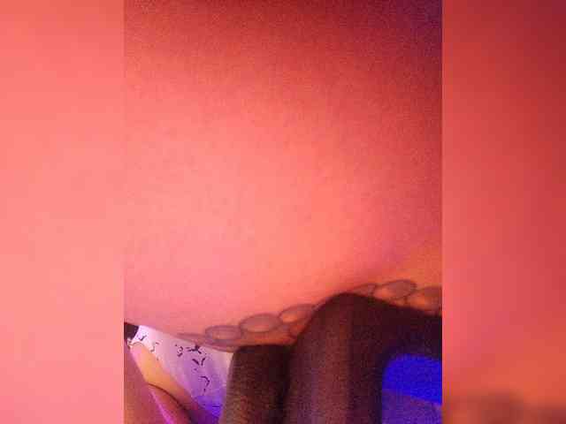 ZoeCamils webcam