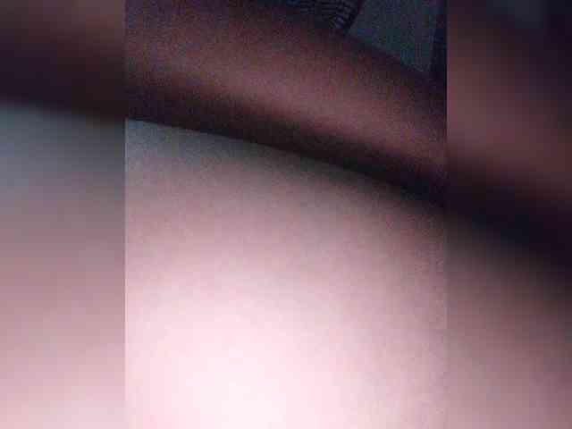 ZoeCamils webcam