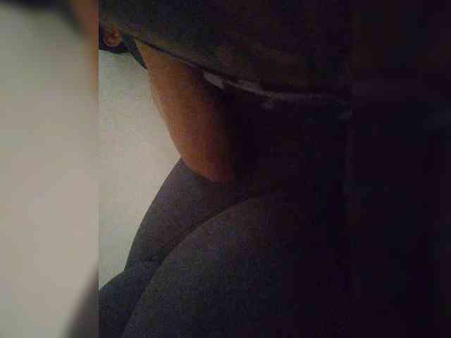 ZoeCamils webcam