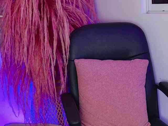 ZoeCamils webcam