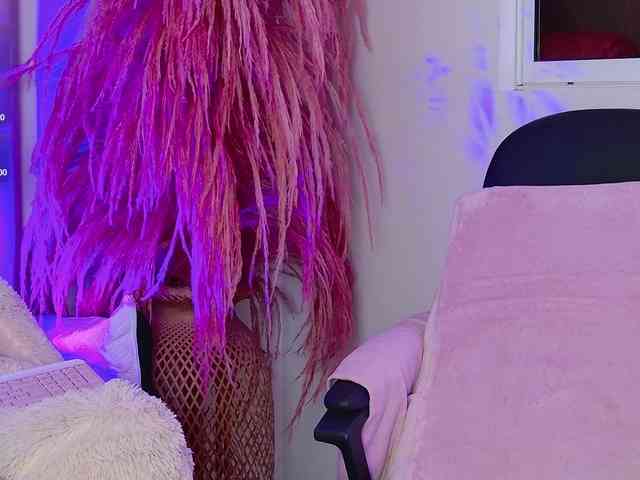 ZoeCamils webcam