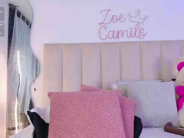 ZoeCamils webcam