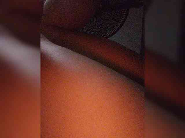 ZoeCamils's webcam live show