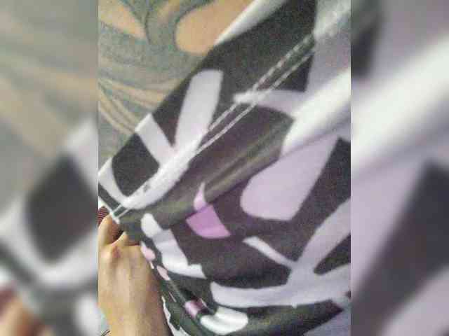 ZoeCamils webcam