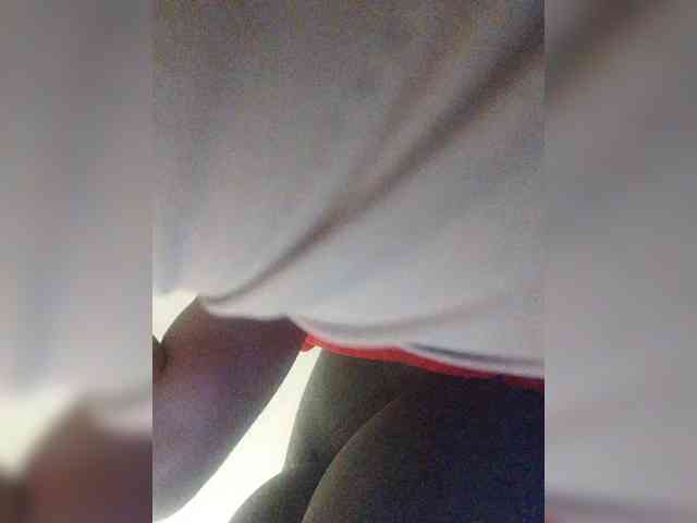 ZoeCamils webcam