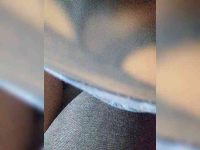 ZoeCamils webcam