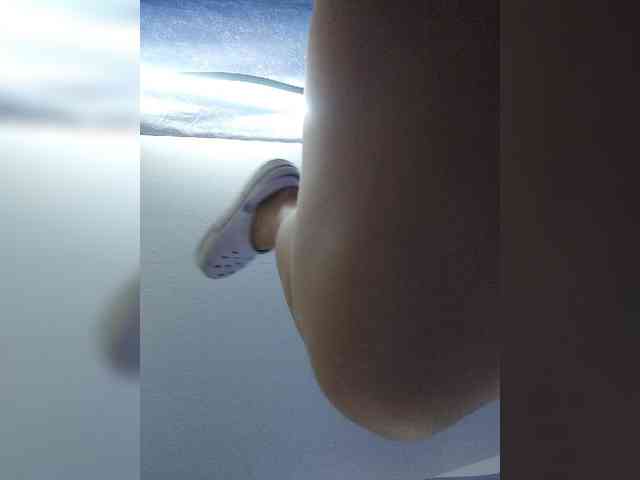 ZoeCamils webcam